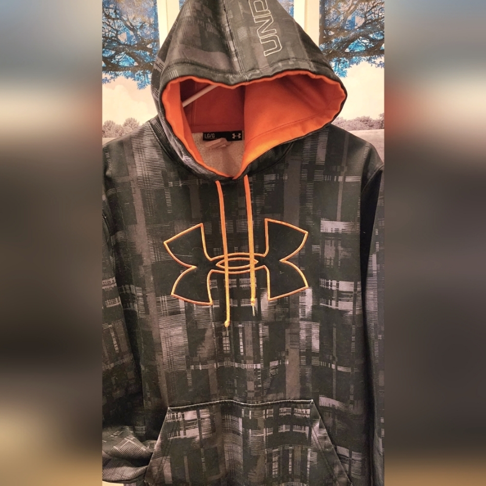 Hoodie, Under Armour, Lrg,dark grey,black,orange accents